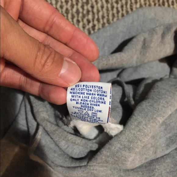 Sweater - Picture 4 of 4